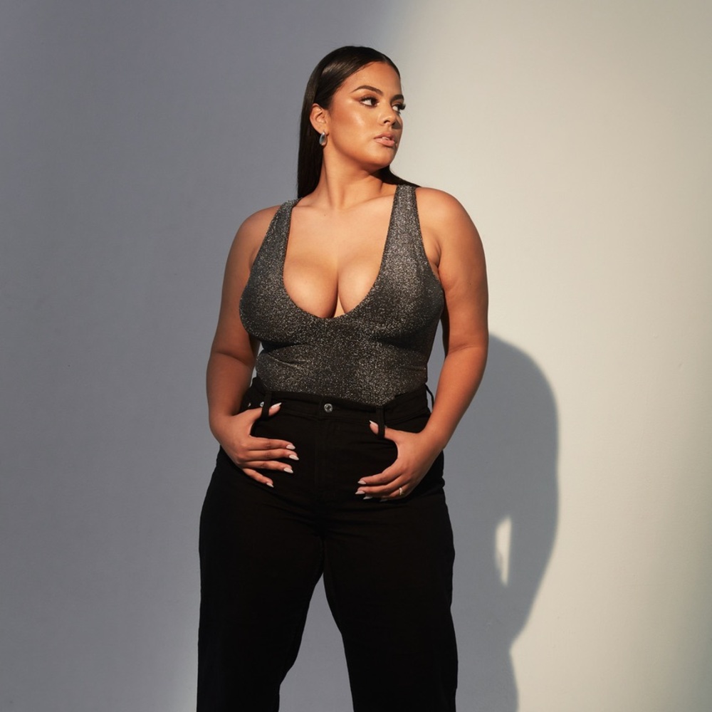 Klassy Network Silver Shimmer Deep V Adriana Bramisuit Bodysuit Womens Med New